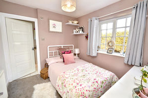 Photo 19- click for photo gallery